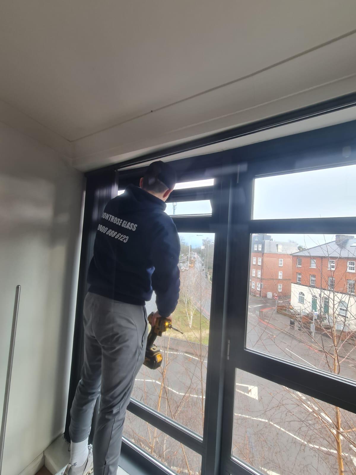 emergency-glazing_image30