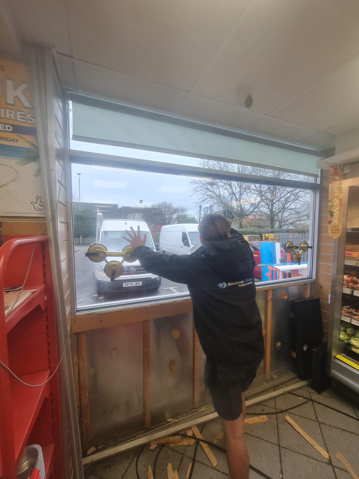 emergency-glazing_image37
